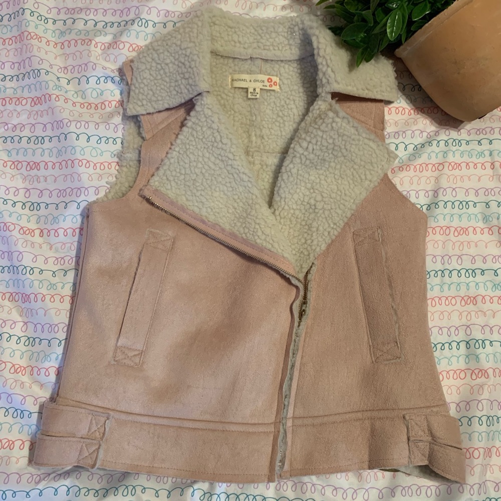 🦄 2 for $20 🦄 Pink Faux Suede Shearling Vest